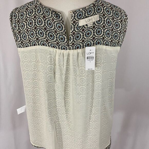 NWT LOFT Round Neck Long Sleeve Top - Picture 8 of 9